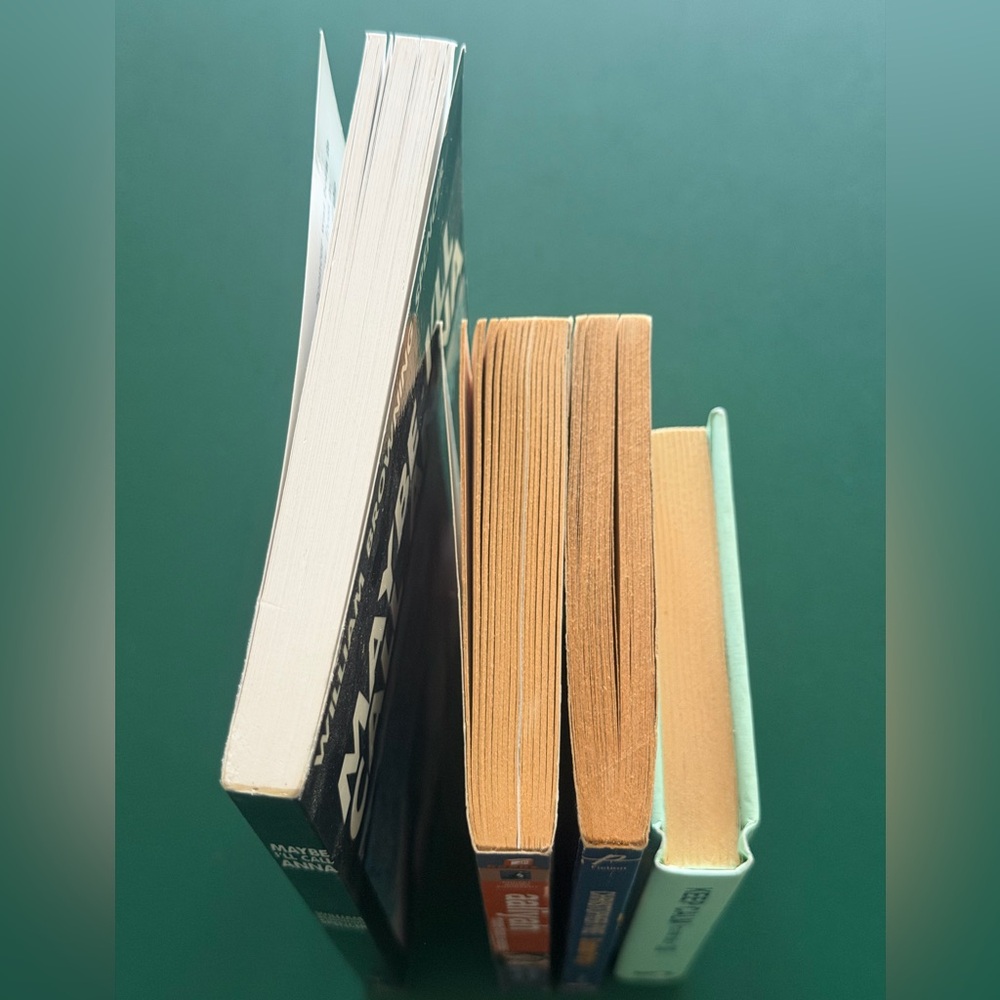 Book Bundle - Picture 4 of 6